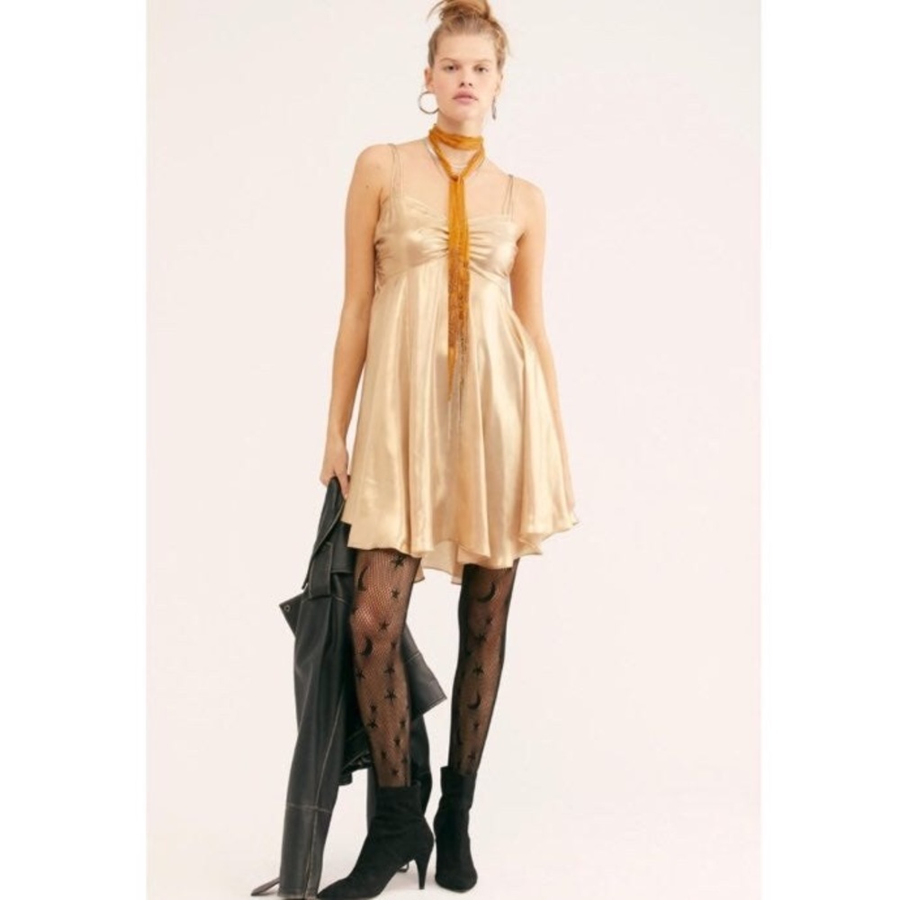🌙FREE PEOPLE Just Dance Babydoll Slip🌙